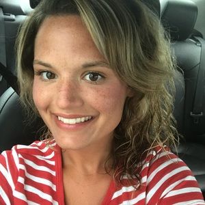 Meet your Posher, Kacee